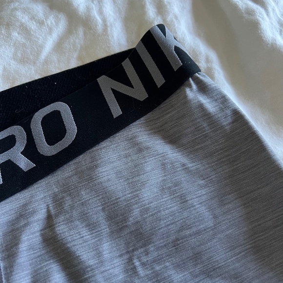 NIKE Pro Women's Shorts 3", SET OF 2, Black and Grey, Size L - Picture 8 of 10